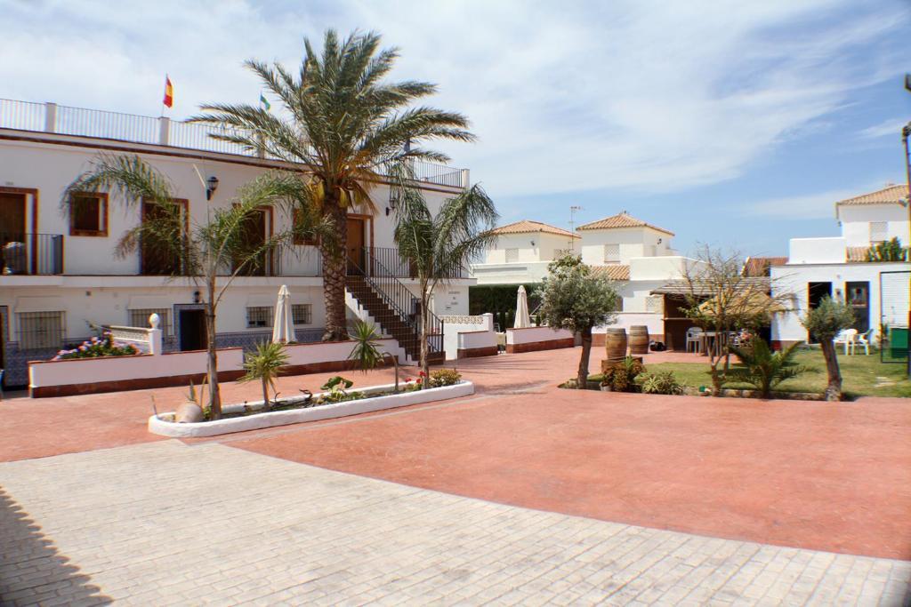 Apartamentos El Palmeral Conil De La Frontera Extérieur photo